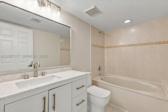 Building Photo - 21000 SW 87th Ave