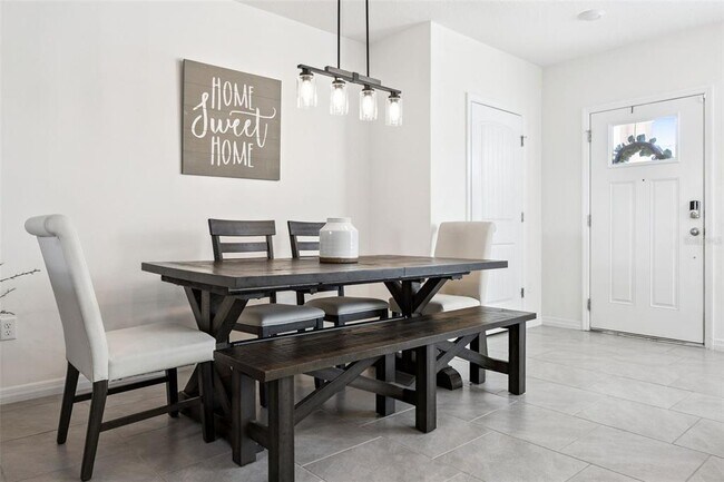 Building Photo - 13121 Bounty Ave