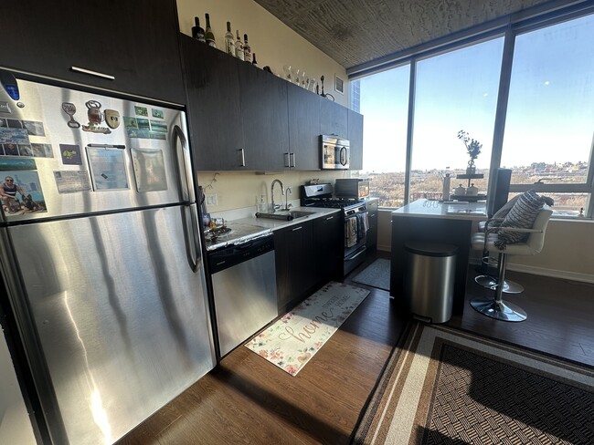 Building Photo - 1345 S Wabash Ave