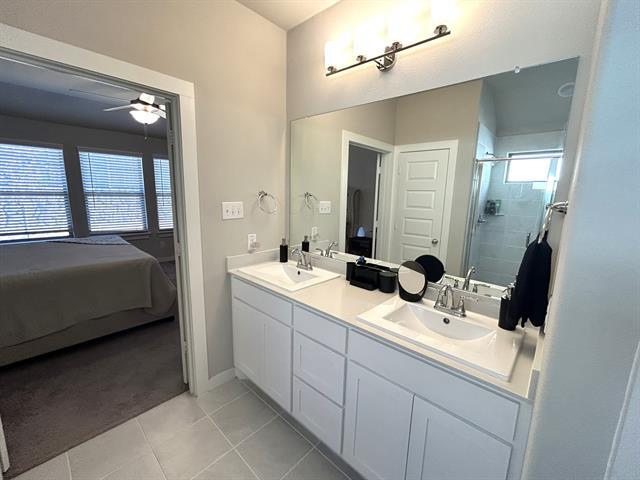 Building Photo - 4913 Pebblewood Dr