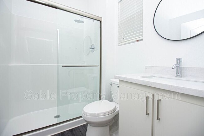 Building Photo - 11708 Albers St