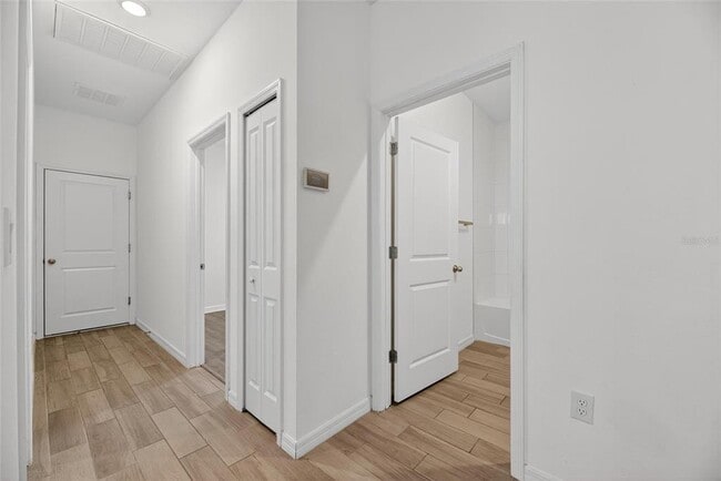 Building Photo - 11838 Brighton Knoll Loop