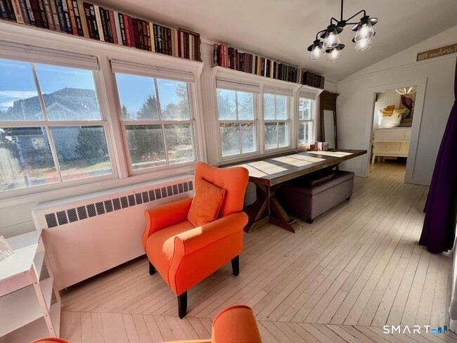 Building Photo - 624 Vineyard Point Rd