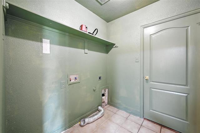 Building Photo - 7245 Silver City Dr