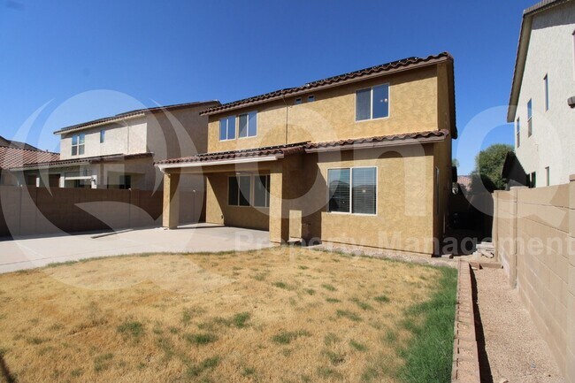 Building Photo - 13153 W Lariat Ln