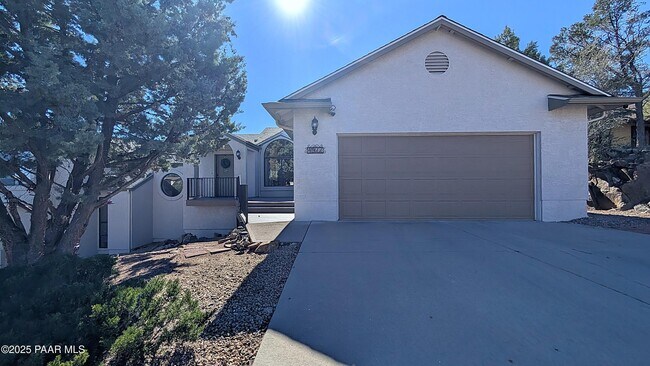 Building Photo - 4911 Hornet Dr