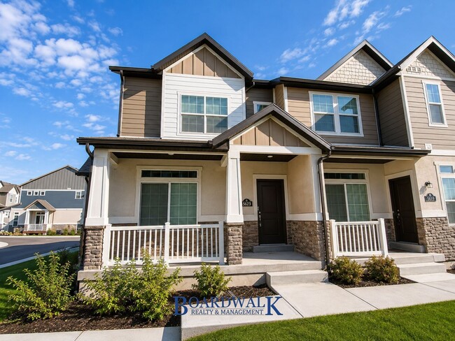 Building Photo - 5623 Coastal Ridge Ln