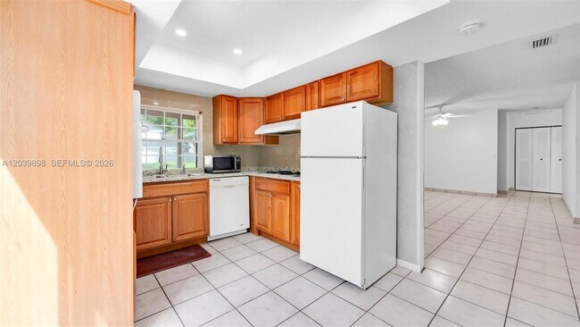 Building Photo - 14780 SW 139th Ct