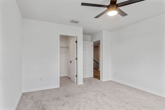 Building Photo - Discover luxury living in the gated Whispe...