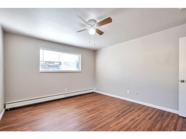 Building Photo - 5339 S Elati St