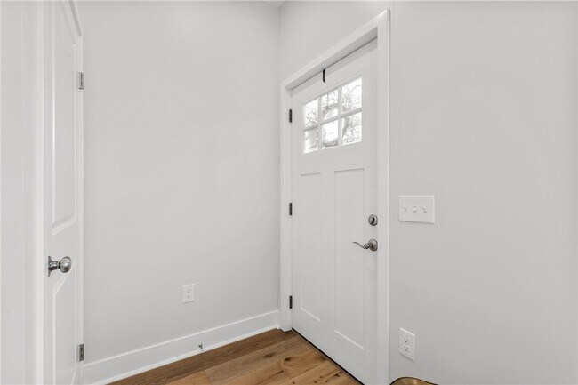 Building Photo - 169 S Union St