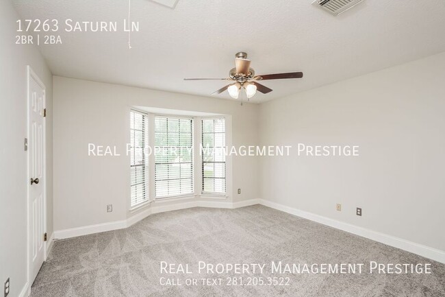 Building Photo - 17263 Saturn Ln