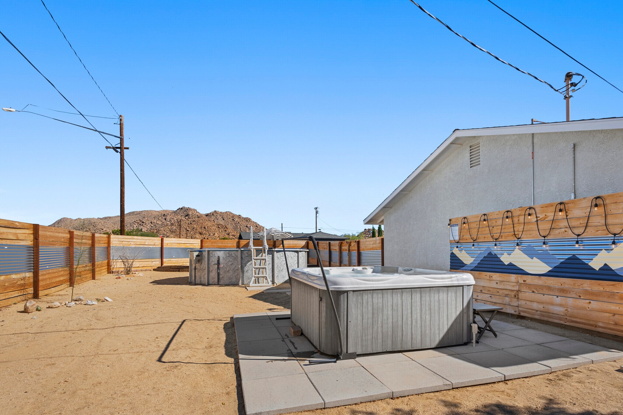 Building Photo - 61894 Valley View Cir