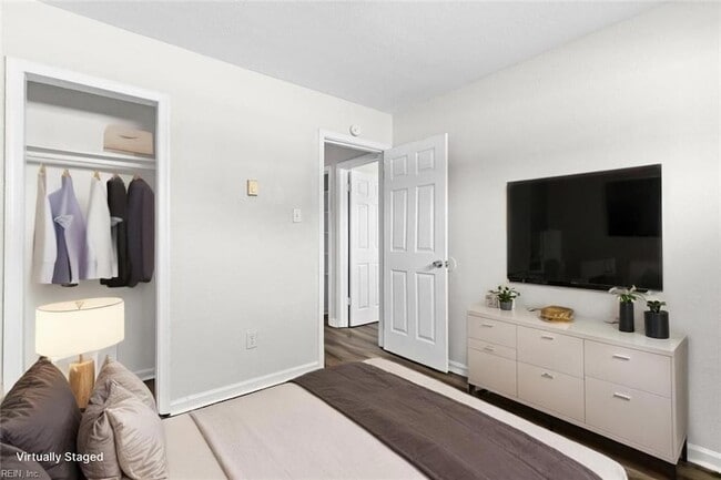 Building Photo - 200 Pullman Ave