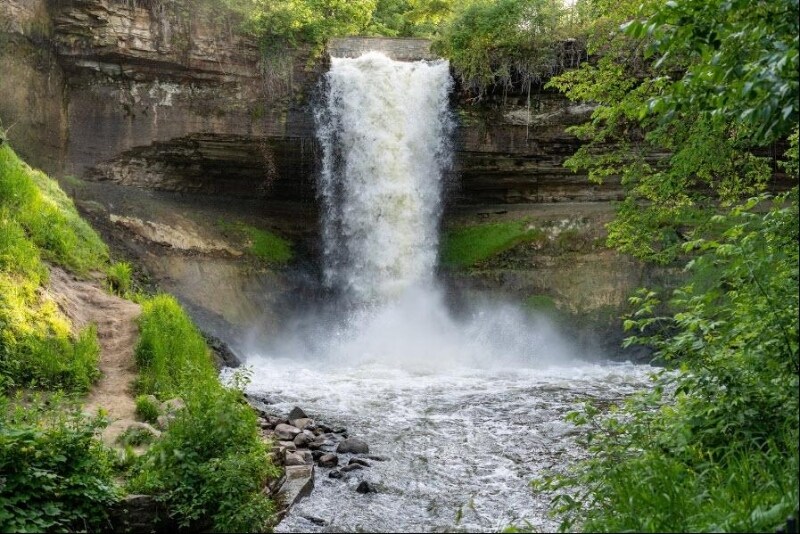 Building Photo - 4230 S 39th Ave