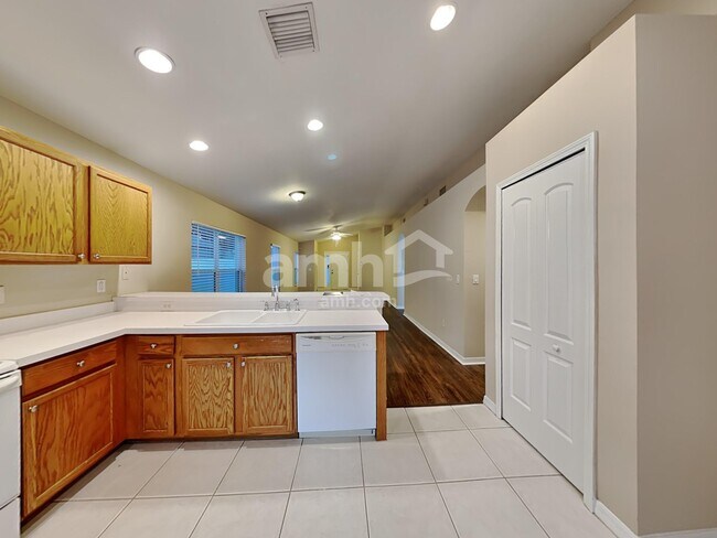 Building Photo - 12718 White Bluff Rd