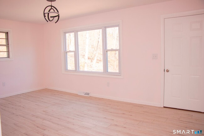 Building Photo - 5 Assumption St