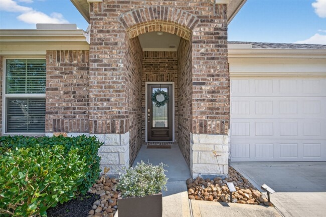 Building Photo - 15202 Davan Springs Dr