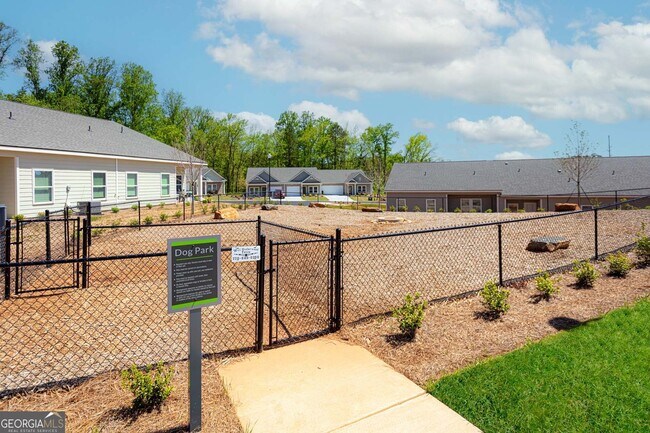 Building Photo - 705 Charles Hardy Pky