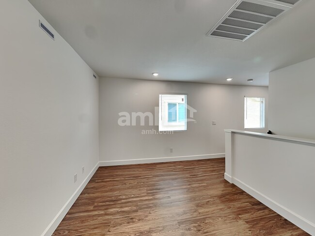 Building Photo - 9156 Liberty Cap Ct