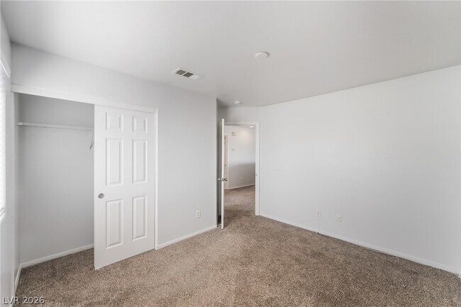 Building Photo - 5094 1st Sun St