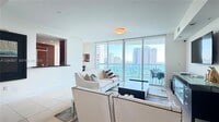 Building Photo - 19400 Turnberry Way