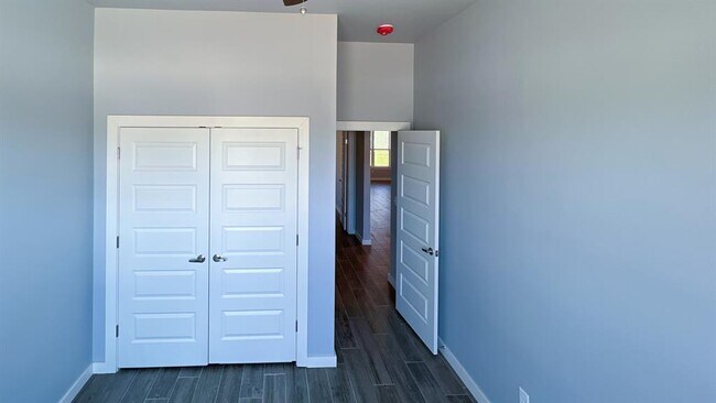 Building Photo - 416 Remington Ave