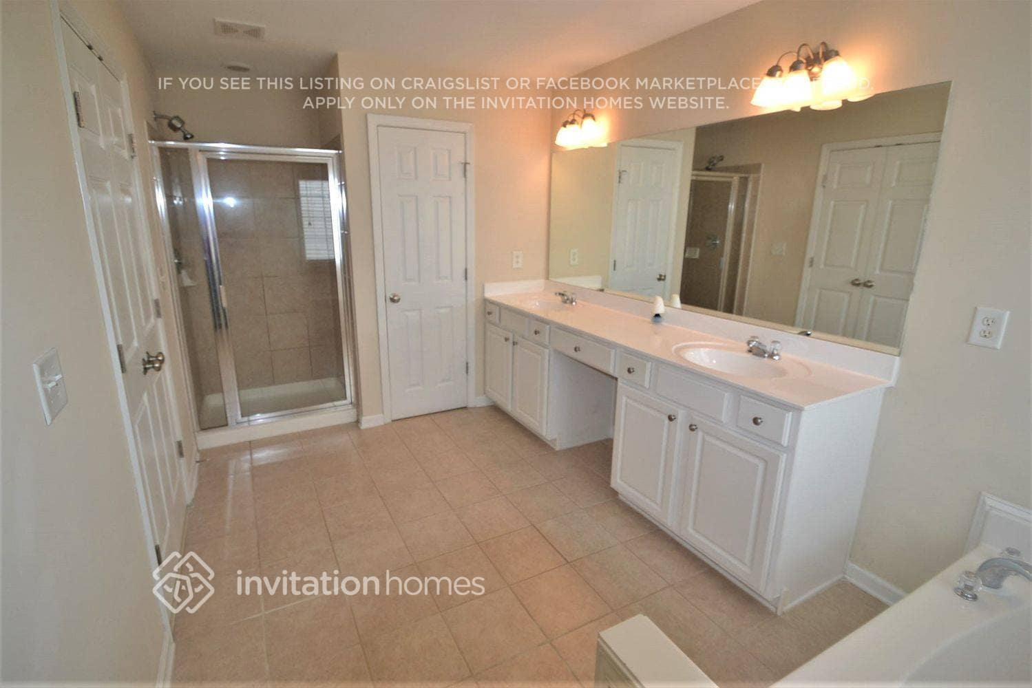 Building Photo - 544 Watercress Dr