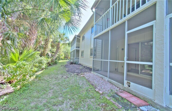 Building Photo - 2385 Naples Trace Cir