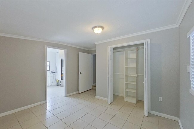 Building Photo - 5140 17th Ave N