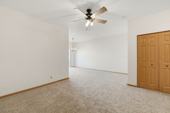 Building Photo - 1472 Cambria Dr