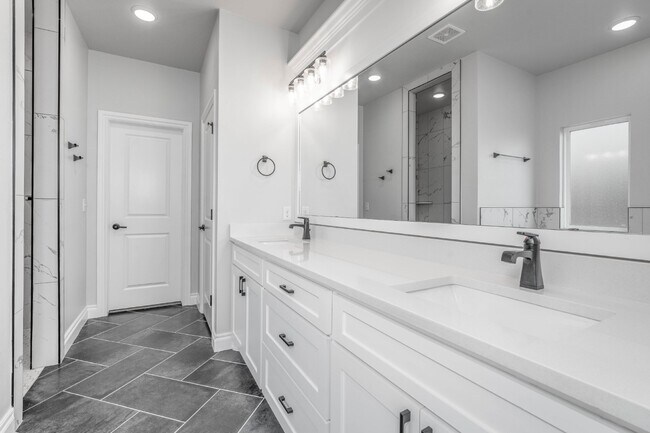 Building Photo - Stunning Corner Lot