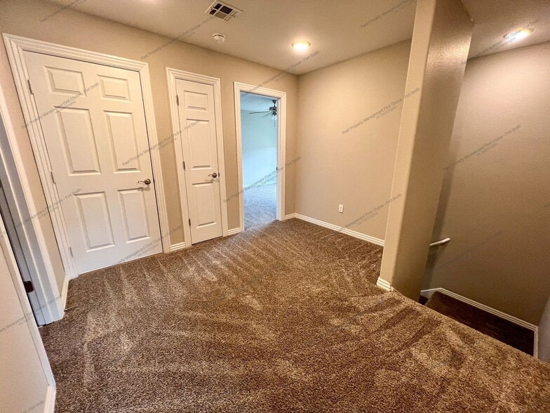 Building Photo - 6621 Leightyn Ln