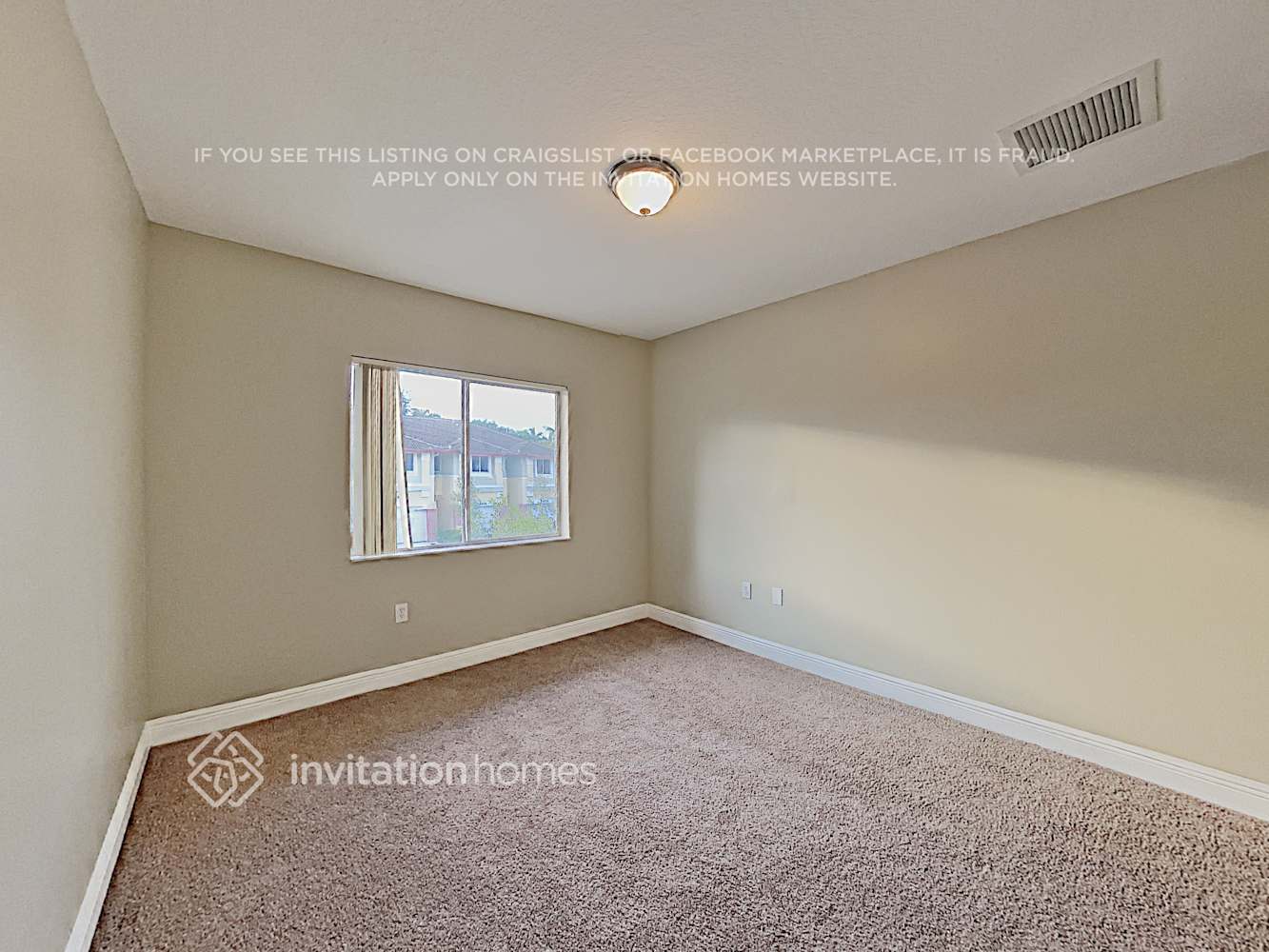 Building Photo - 4942 SW 66th Terrace