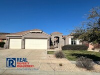 Building Photo - Large Home in Coral Canyon