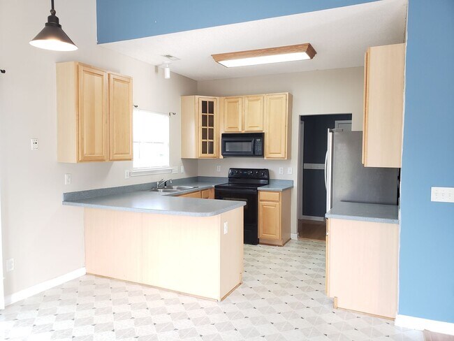 Building Photo - 1127 Fieldstone Dr