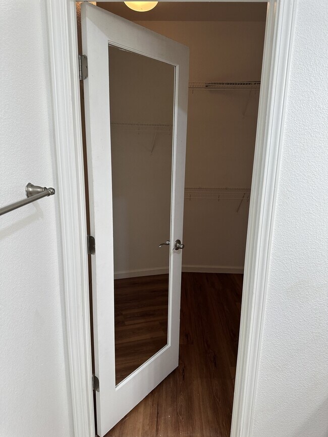 Building Photo - 91 W Recreo Ct