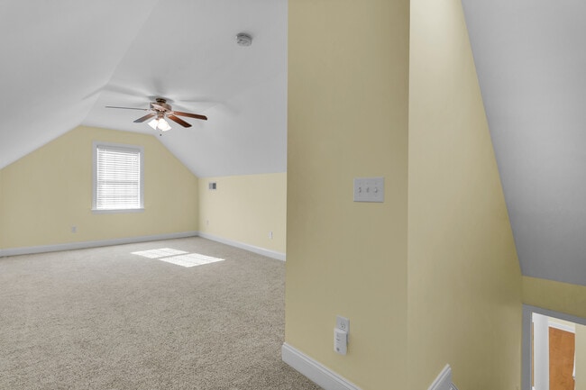 Building Photo - 201 Quincy Ct