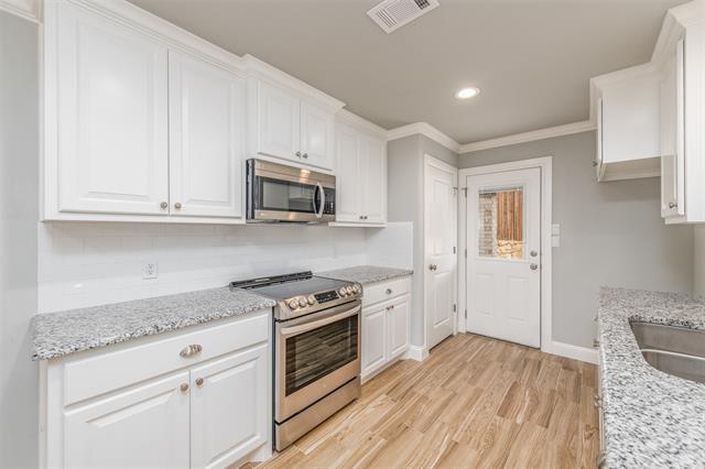 Building Photo - 717 Rolling Terrace Cir
