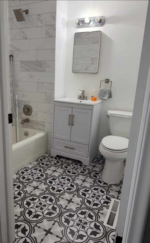 Building Photo - 931 Maxfield Dr