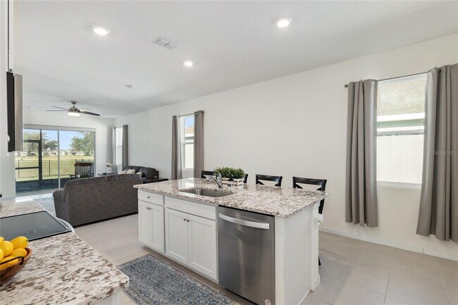 Building Photo - 3 Bedrooms | 2 Bathrooms | 2-Car Garage | Fully Fenced Yard