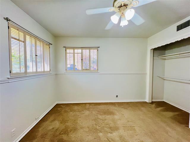 Building Photo - 8715 Labron Ave