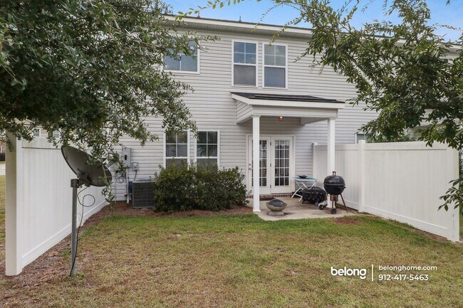 Building Photo - 310 Sonoma Dr