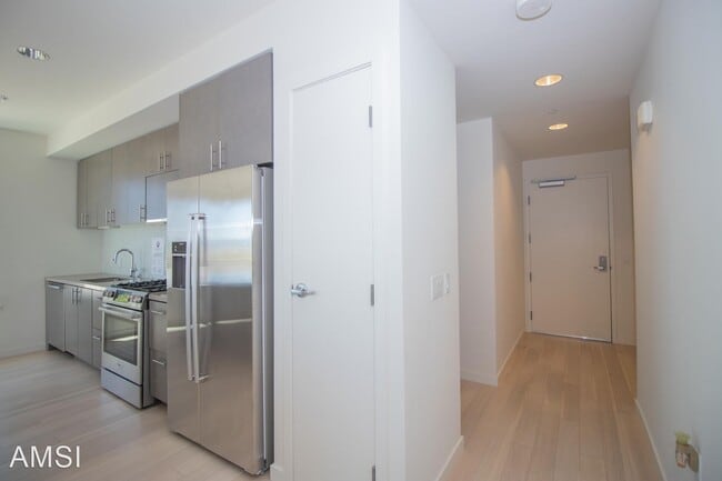 Building Photo - 2 br, 2 bath House - 52 Innes Ct #201