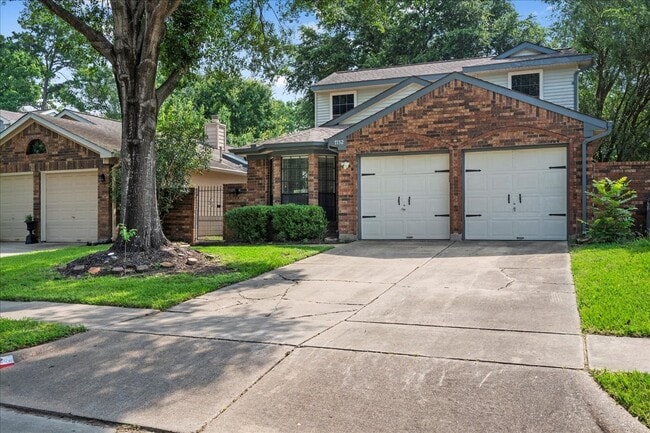 Building Photo - 7752 High Village Dr
