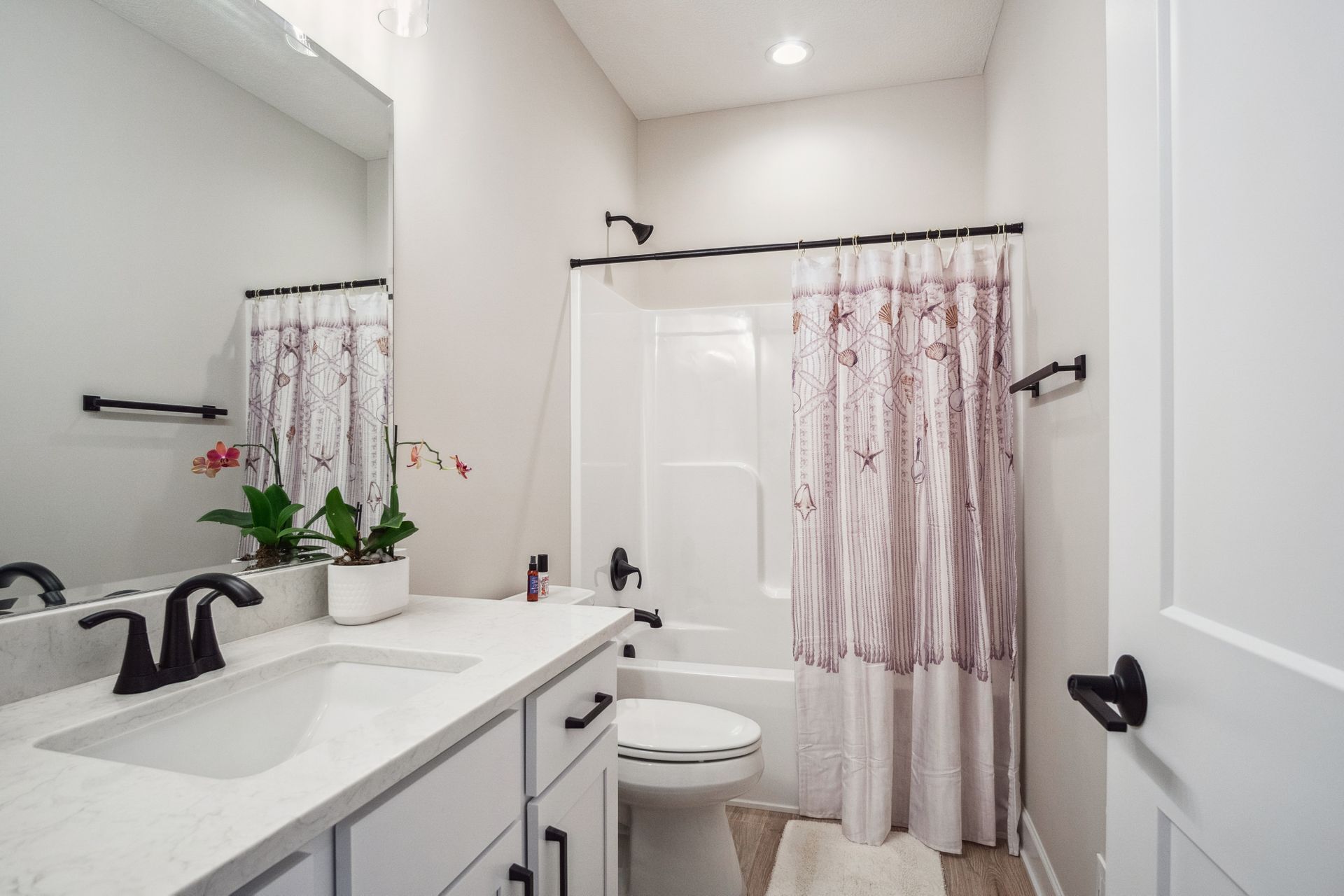 Building Photo - 6195 Hilltop Ct