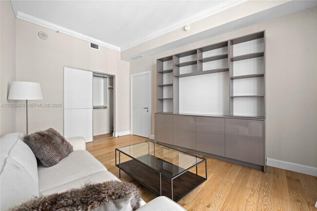 Building Photo - 250 Sunny Isles Blvd
