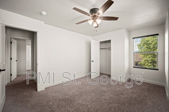 Building Photo - 3782 Brade Lane