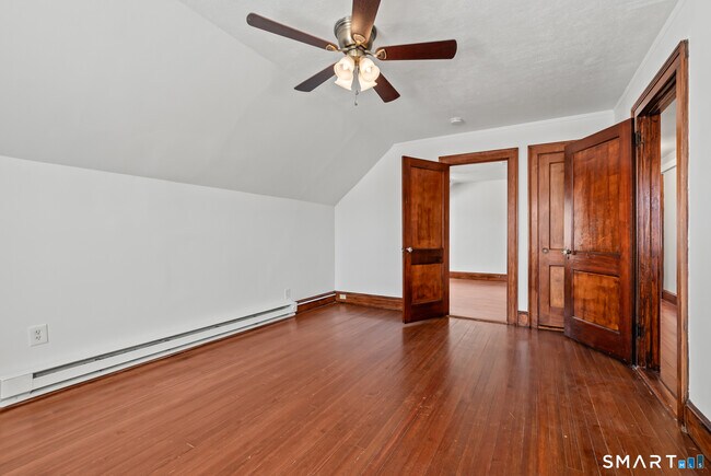 Building Photo - 225 Winthrop St