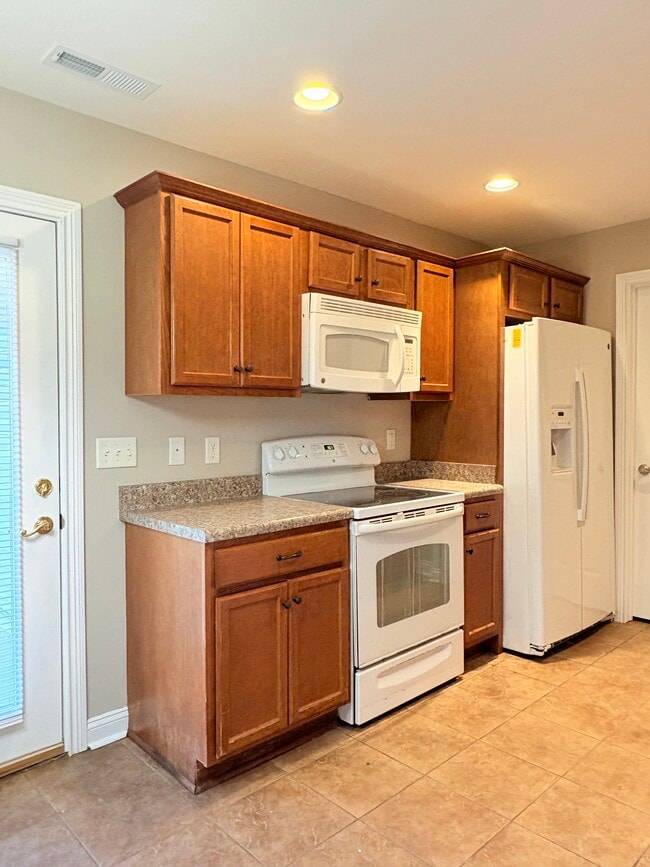 Building Photo - 3318 Richpond Rockfield Rd